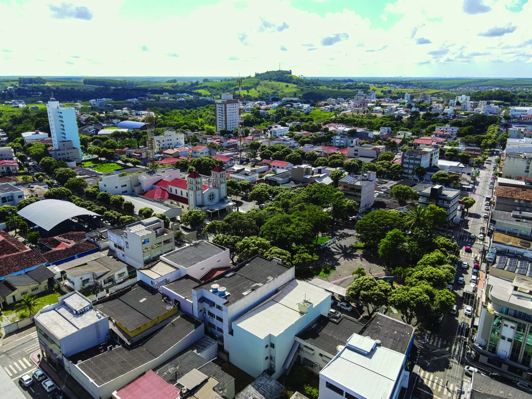 Vista aérea da região central de Aracruz, Espírito Santo